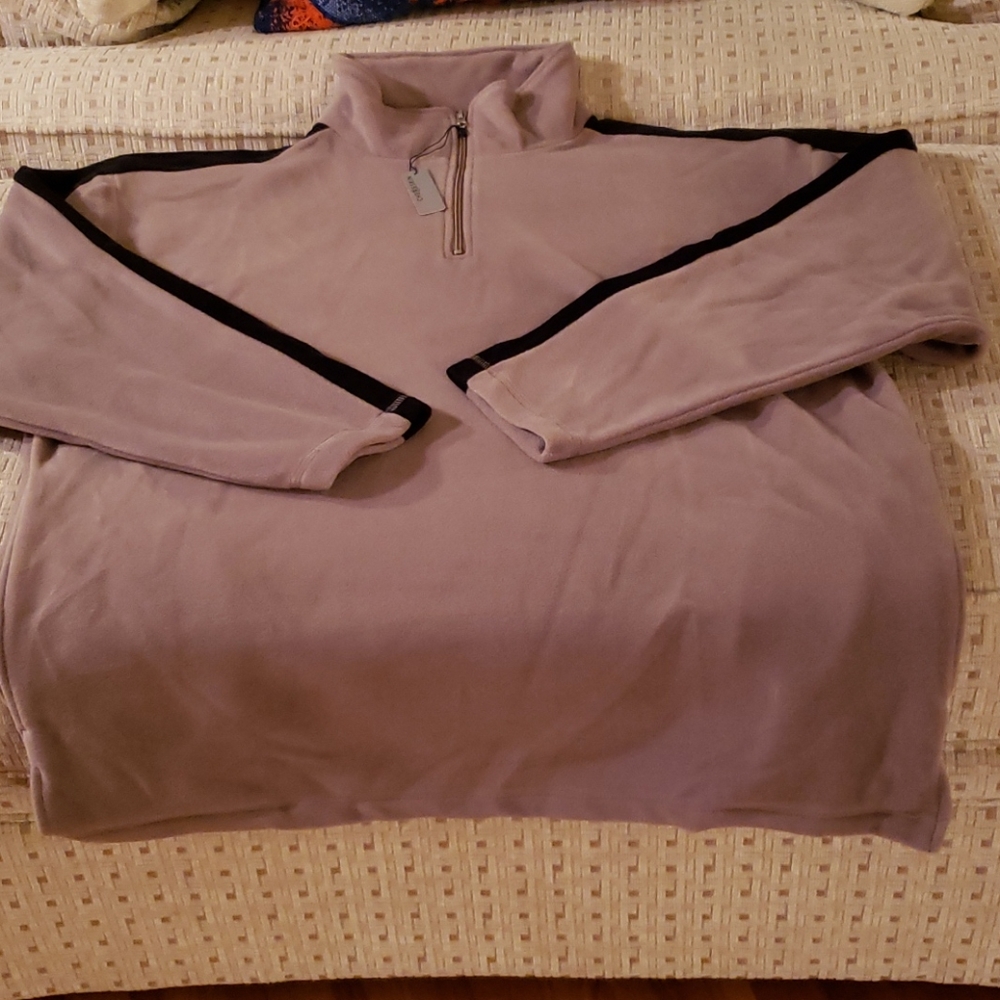 Men's NWT 1/4 Zip Pullover Fleece by Chereskin